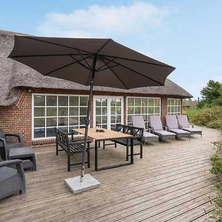 Stunning In Romo With Kitchen 度假居 *