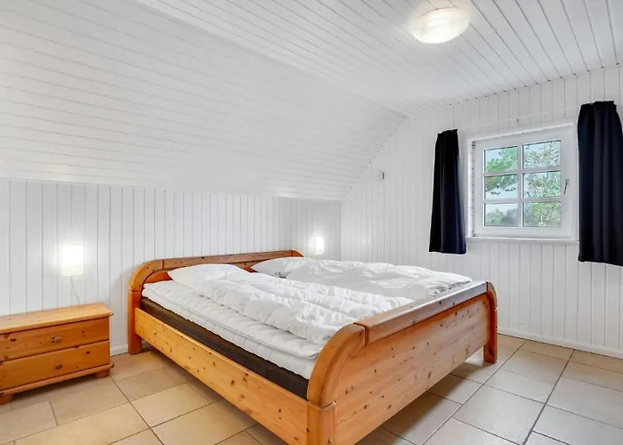 Stunning In With Kitchen Romo