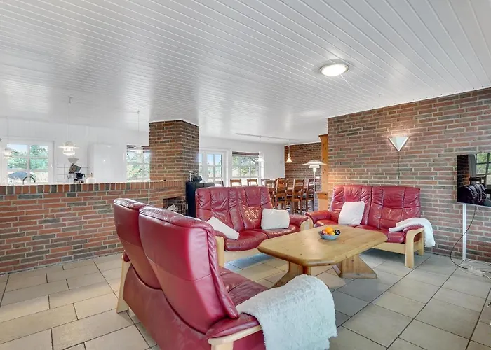 Дом отдыха Stunning In With Kitchen Romo